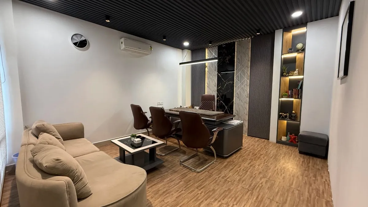 Boss meeting area